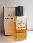 Chanel, No 5 Eau de Toilette
