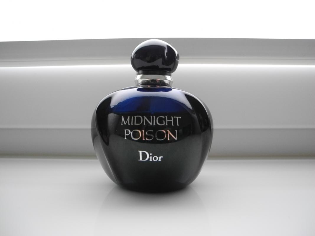 Миднайт пуазон. Диор Миднайт пуазон. Духи Christian Dior Midnight Poison. Dior Midnight Poison 100. Poison Midnight Dior дезодорант.