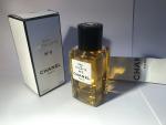 Chanel, No 5 Eau de Toilette