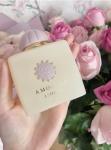 Amouage, Ashore