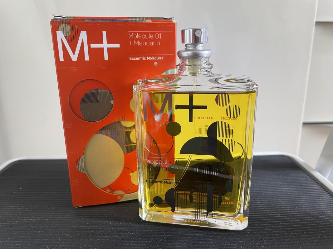 Мандарин эксцентрик. Escentric 01 Mandarin. Escentric molecules molecule 01 + Mandarin. Escentric molecules Escentric 01 Mandarin 30 мл. Escentric molecules molecule 01 + Mandarin 40 мл.