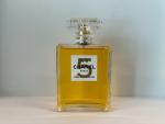 Chanel, No 5 Eau de Parfum 2021