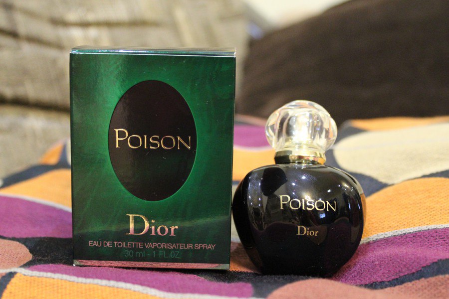 Рандеву диор. Dior Poison 1995. Christian Dior Poison. Духи диор пуазон 1996. Poison Dior зеленый.