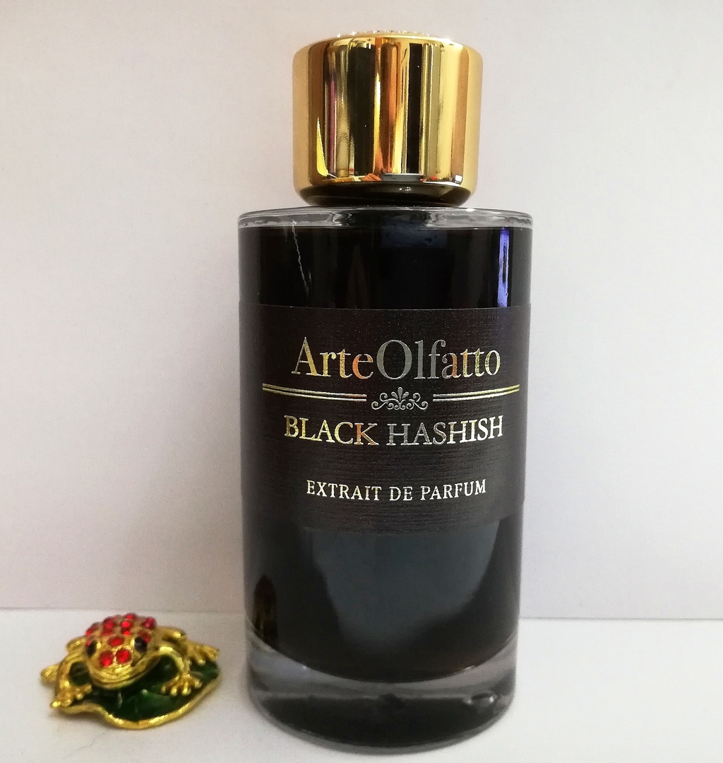 Arteolfatto black hashish. ARTEOLFATTO Black hashish духи. Luxury Perfumes Black hashish. Духи черный гашиш.