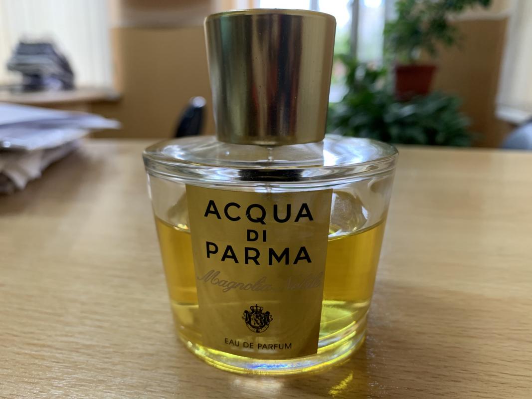 Acqua di parma magnolia. Acqua di Parma Magnolia Nobile набор. Аква ди Парма Магнолия Нобиле 8. Acqua di Parma Magnolia Nobile масло видео.