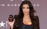 Прикрепленное изображение: Most-Popular-Kim-Kardashian-Perfumes.jpg