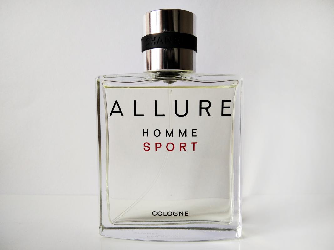 Allure sport cologne. Chanel Allure homme Sport Cologne 100 ml. Chanel Allure homme Sport. Chanel Allure homme Sport 100ml. Chanel Allure homme Sport 25 ml.