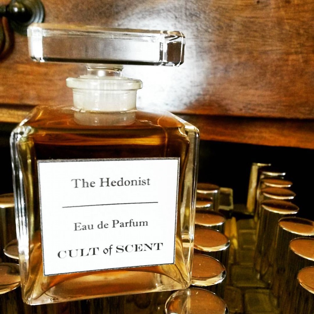 Духи cult. Hedonist. Гедонист Парфюм. Аромат Hedonist. The Hedonist туалетная вода.